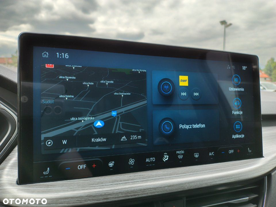 Ford Kuga - 13