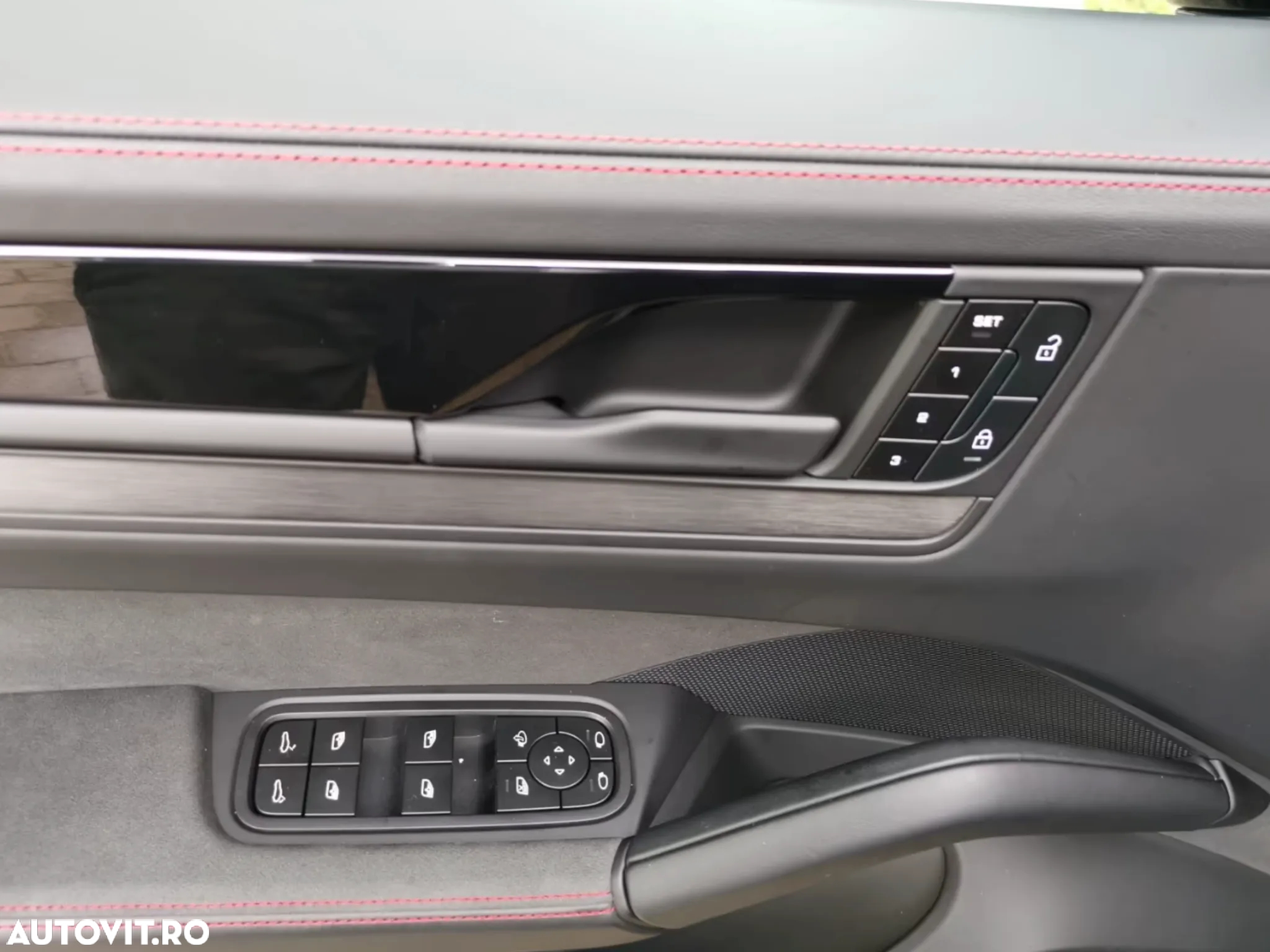 Porsche Cayenne Coupe - 13