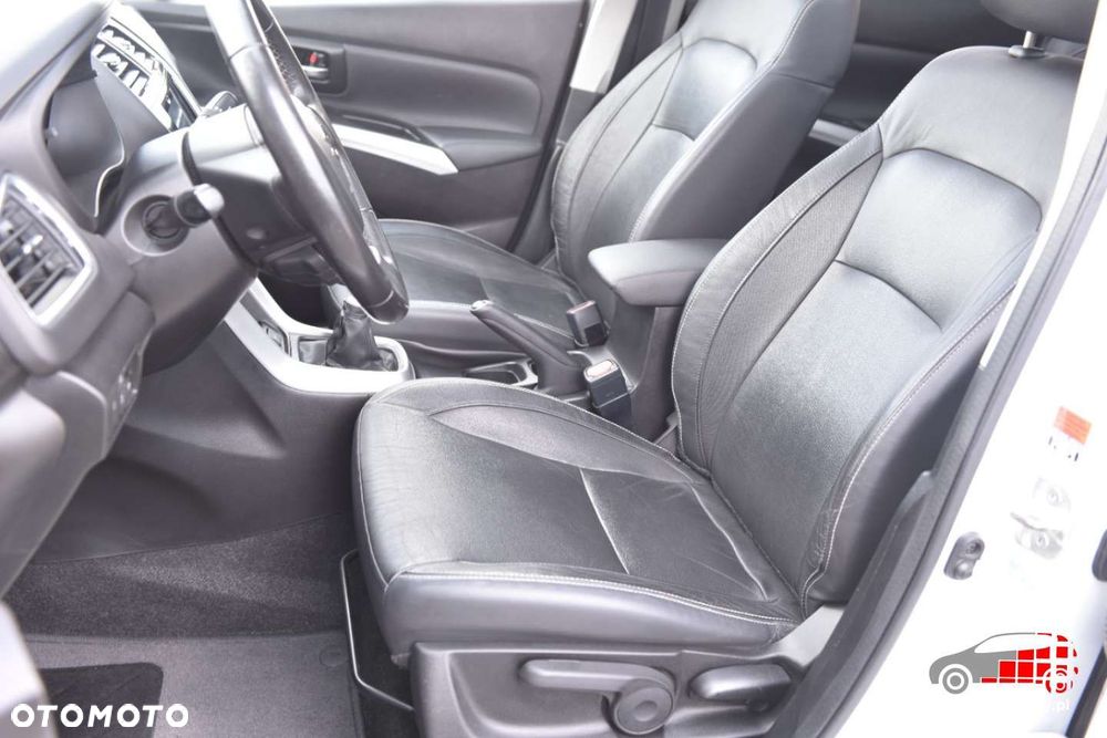 Suzuki SX4 S-Cross - 17