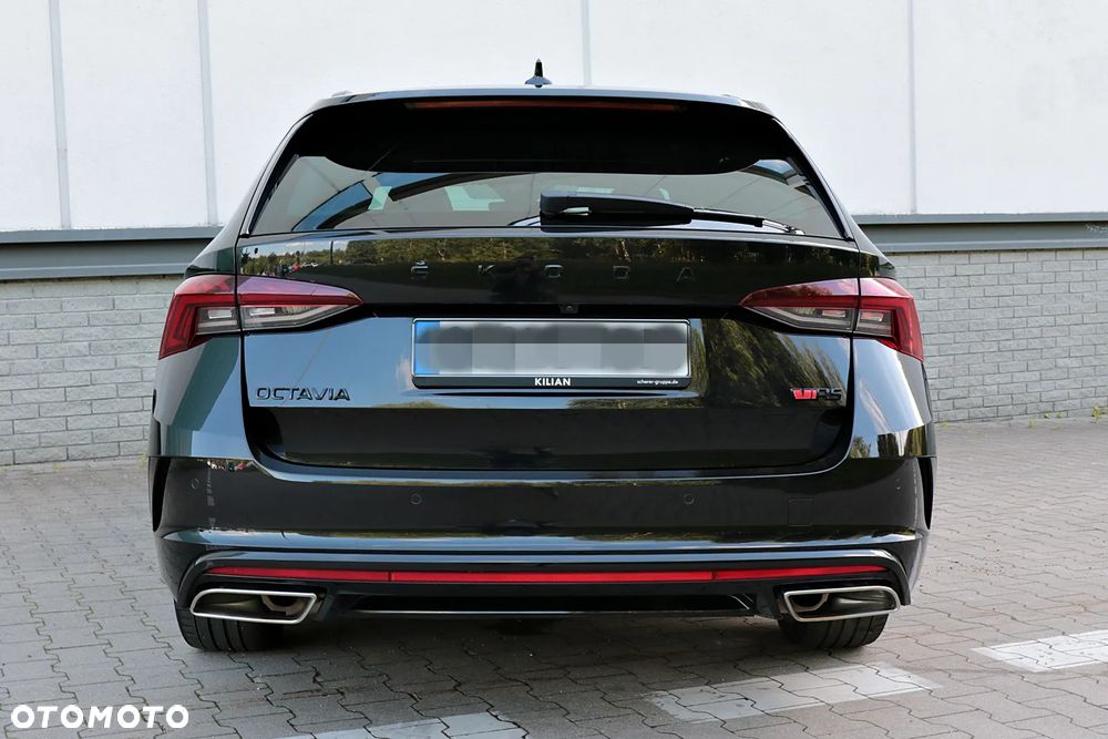 Skoda Octavia 2.0 TSI DSG RS Plus - 13