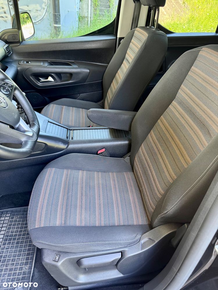 Opel Combo 1.5 D Start/Stop Elegance - 19