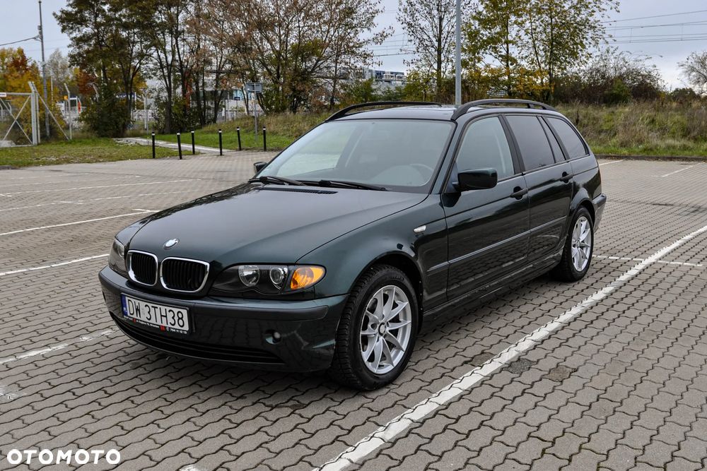 BMW Seria 3 316i Touring - 1