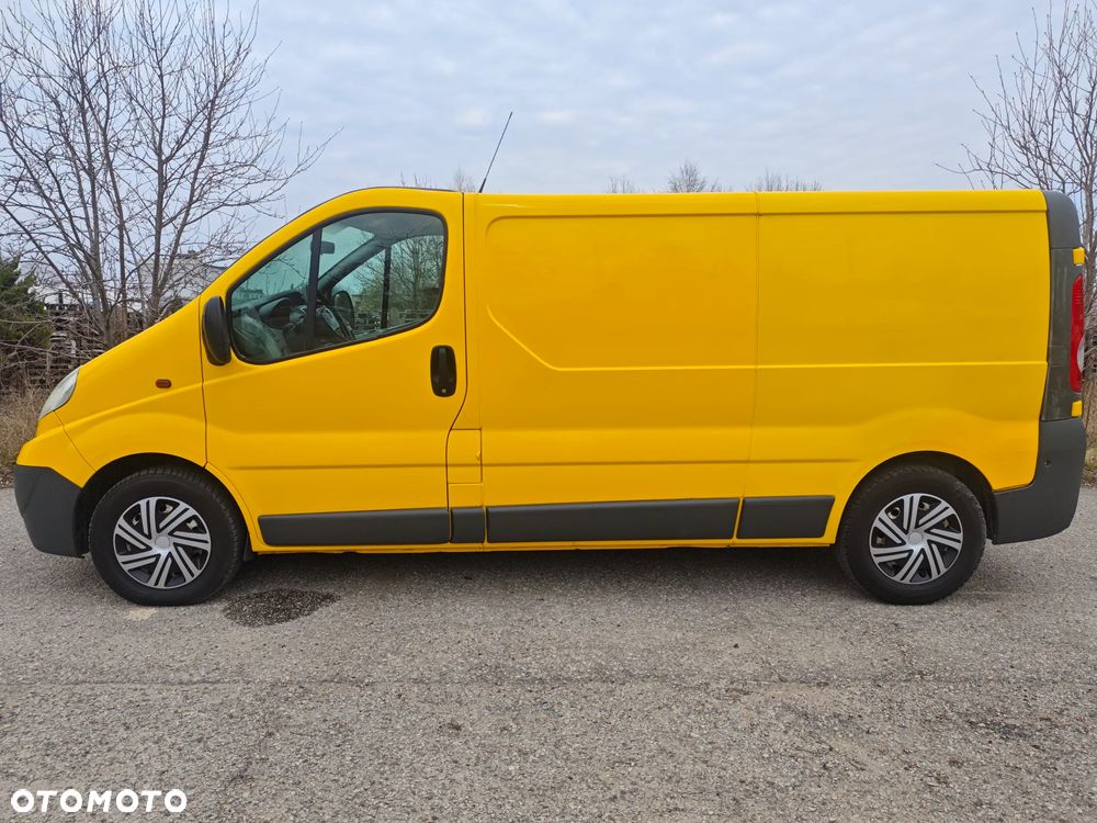 Opel Vivaro - 9