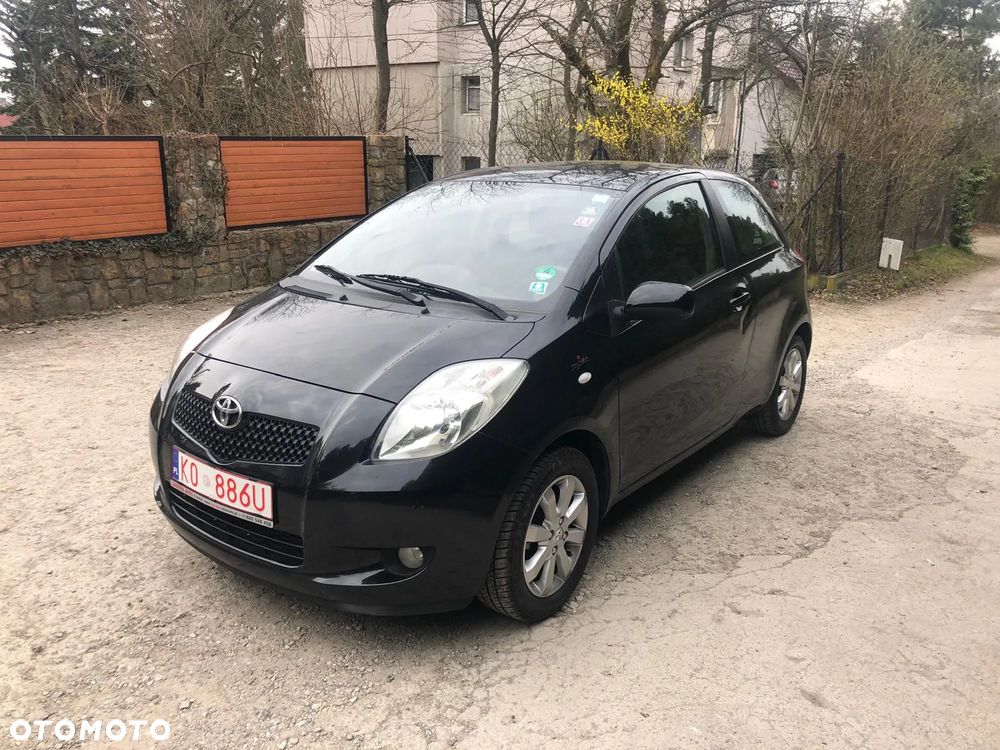 Toyota Yaris 1.3 VVT-i Luna - 2