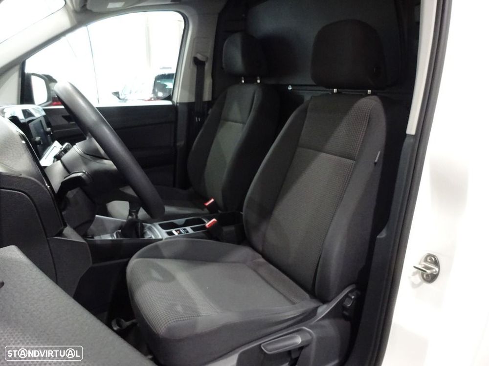 VW Caddy V Cargo Diesel 20- 2.0 TDI BUSINESS - 24