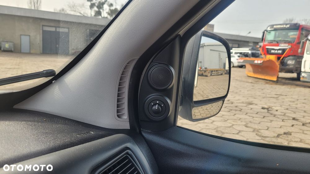 Fiat Doblo - 16