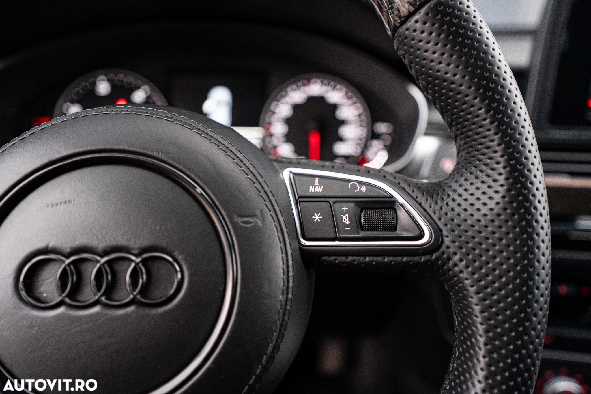 Audi A6 Avant 3.0 TDI quattro Stronic - 6