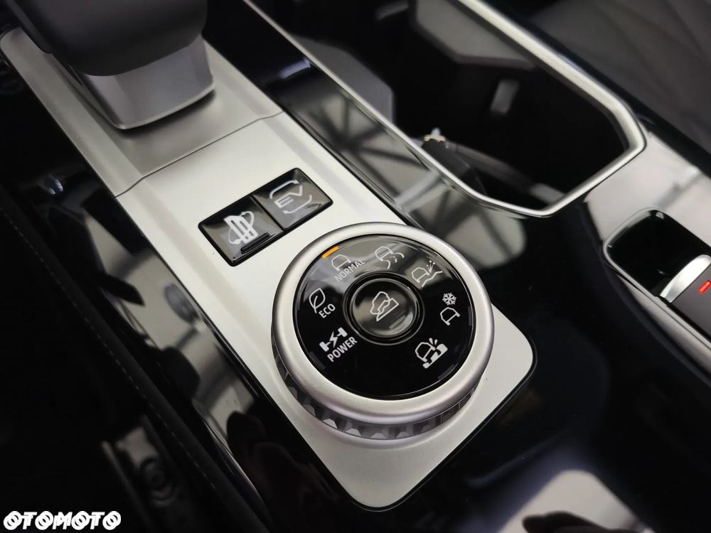 Mitsubishi Outlander Black Edition - 14