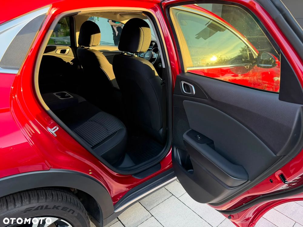 Kia XCeed 1.5 T-GDI Business Line DCT - 30