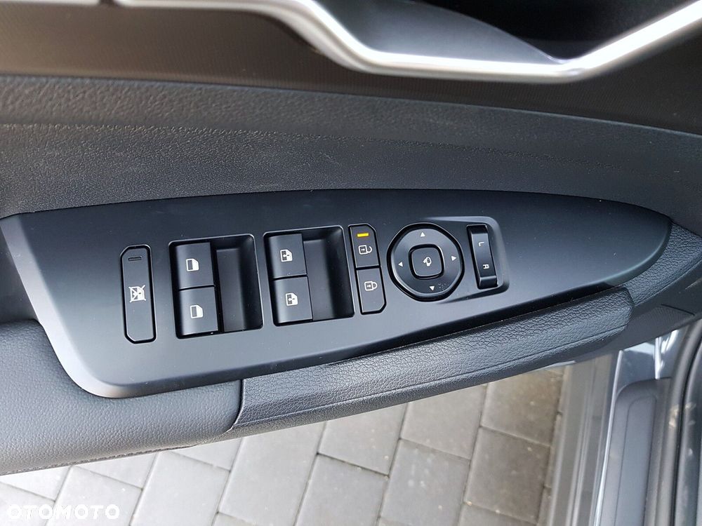 Kia Sportage 1.6 T-GDI L 2WD - 12