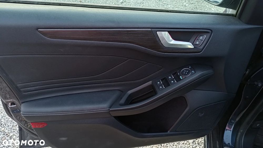 Ford Focus 2.0 EcoBlue Vignale - 10