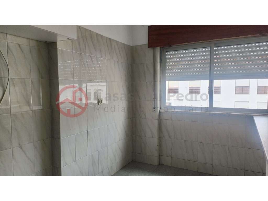 Excelente T1, Foros de Amora - Grande imagem: 3/18