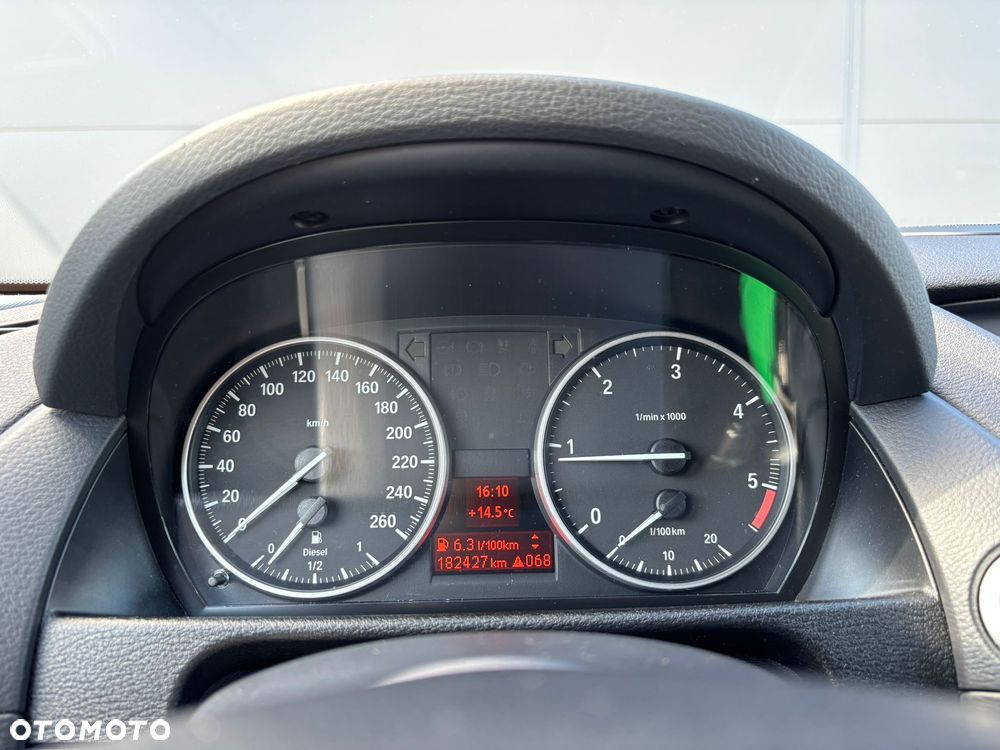 BMW X1 - 36