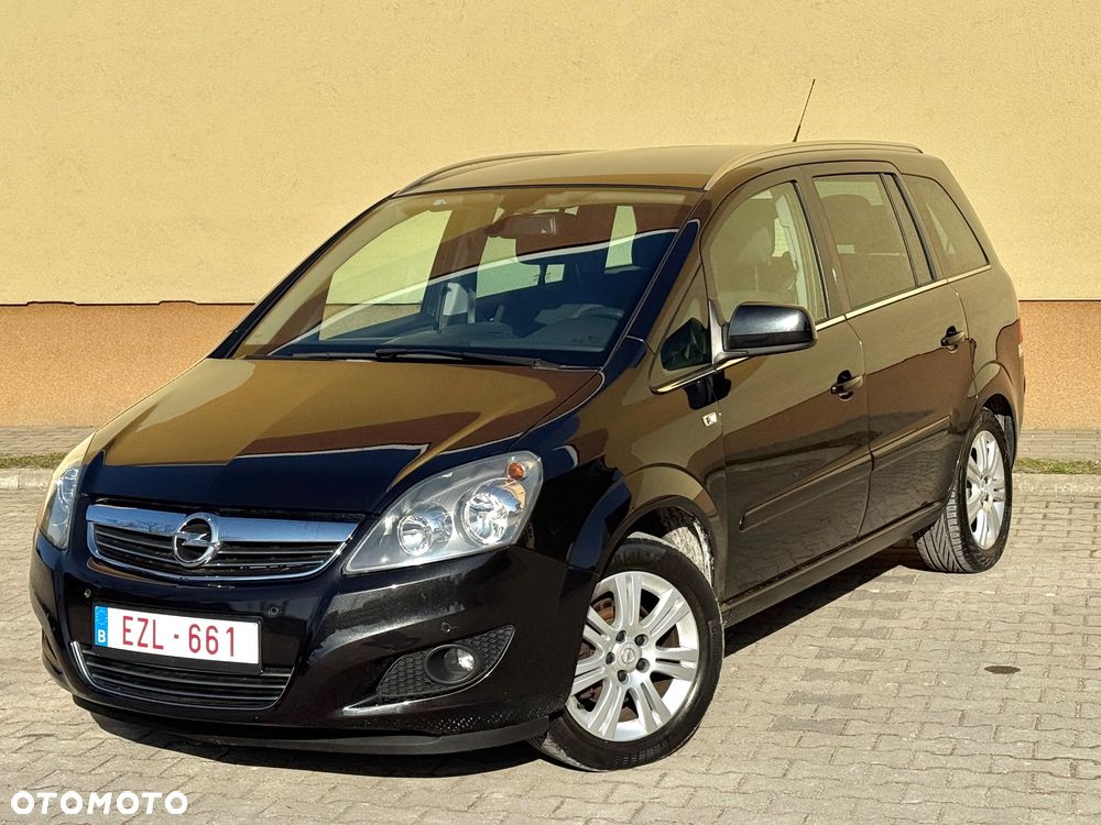 Opel Zafira 1.6 Cosmo EU5 - 1