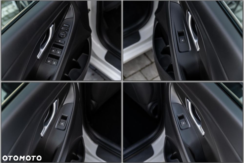 Hyundai i30 1.6 CRDi Premium - 36