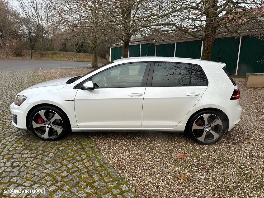 VW Golf 2.0 TSi GTi Performance - 2