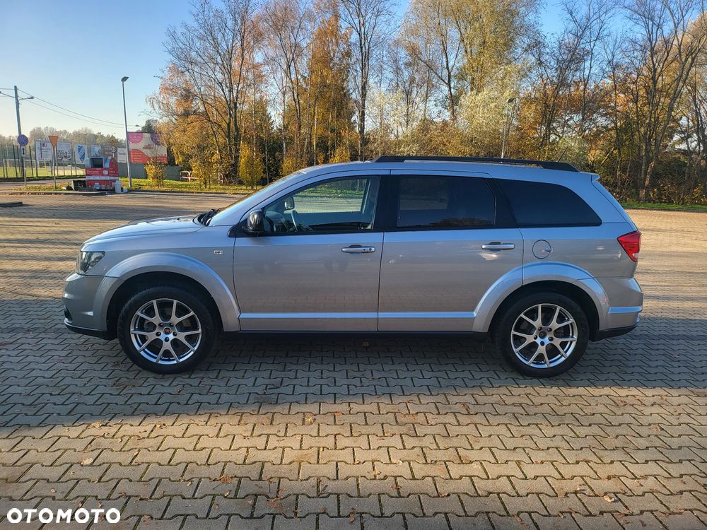 Fiat Freemont 2.0 Multijet Black Code AWD - 3