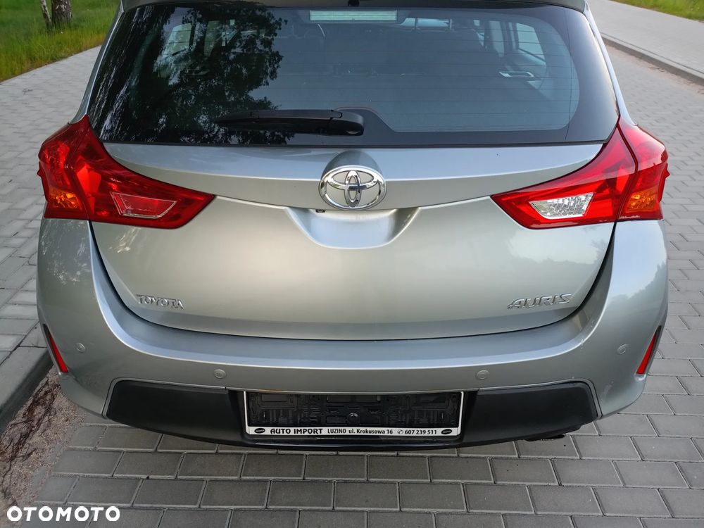 Toyota Auris 1.6 Edition - 12
