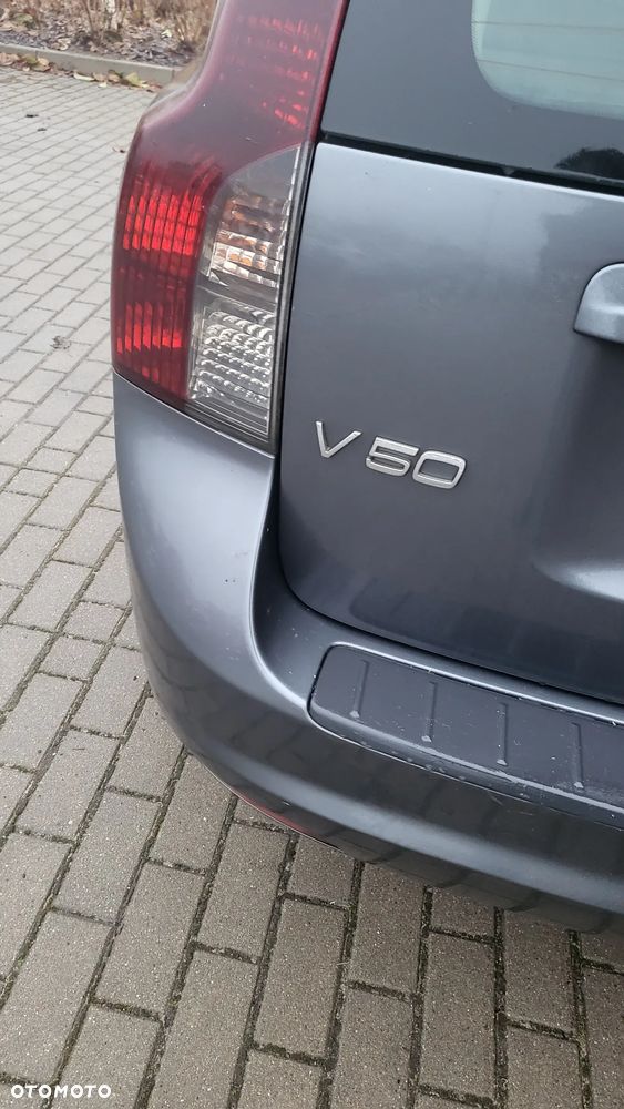 Volvo V50 2.0D Momentum - 18
