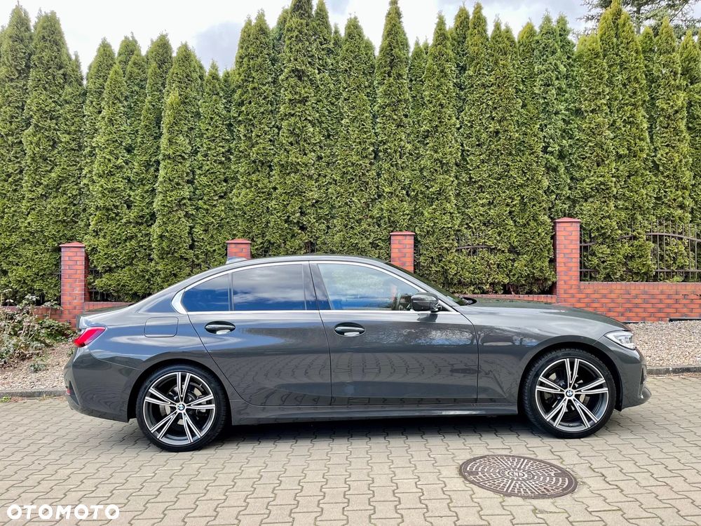 BMW Seria 3 320i M Sport - 6