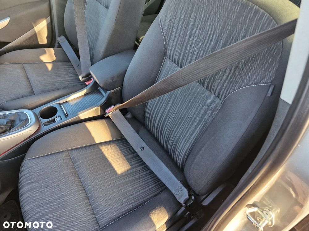 Opel Astra - 10