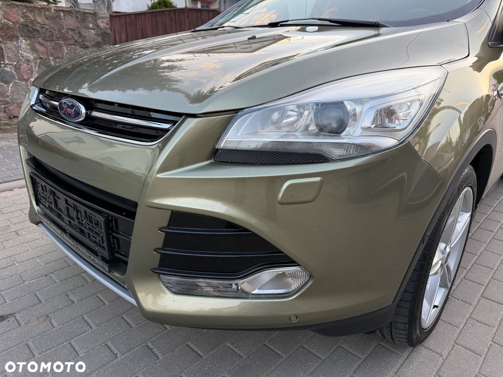 Ford Kuga 1.6 EcoBoost 2x4 Titanium - 12