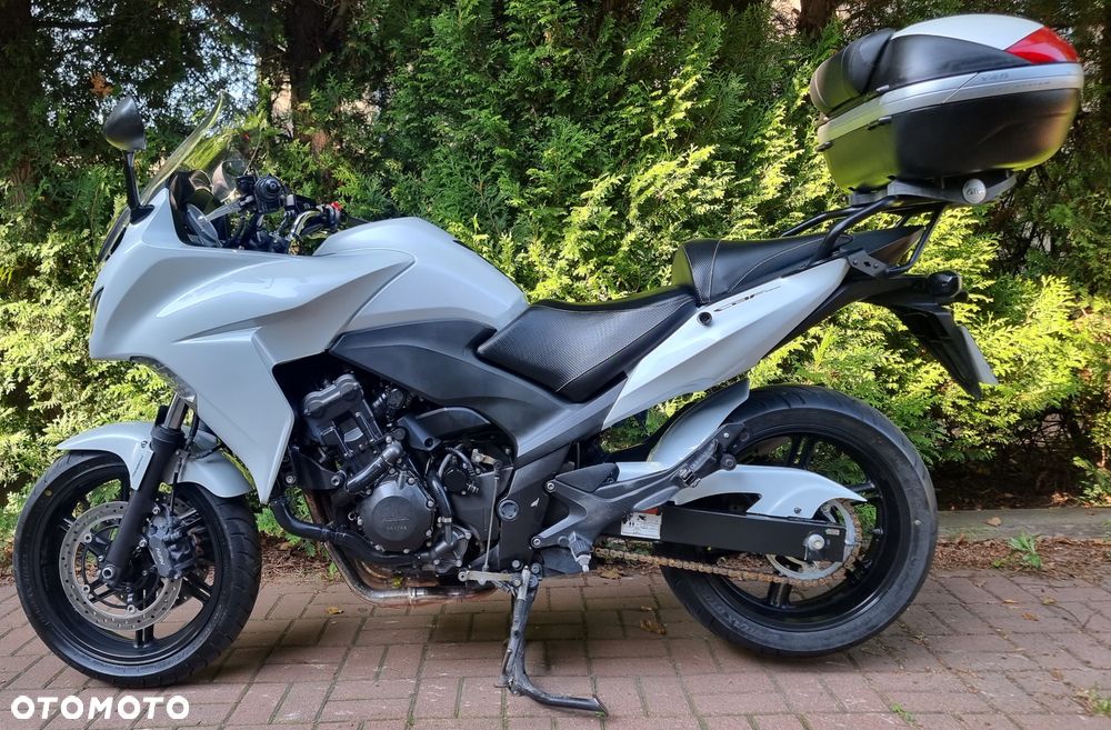Honda CBF - 11
