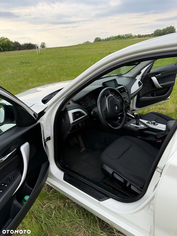 BMW Seria 1 118d - 11