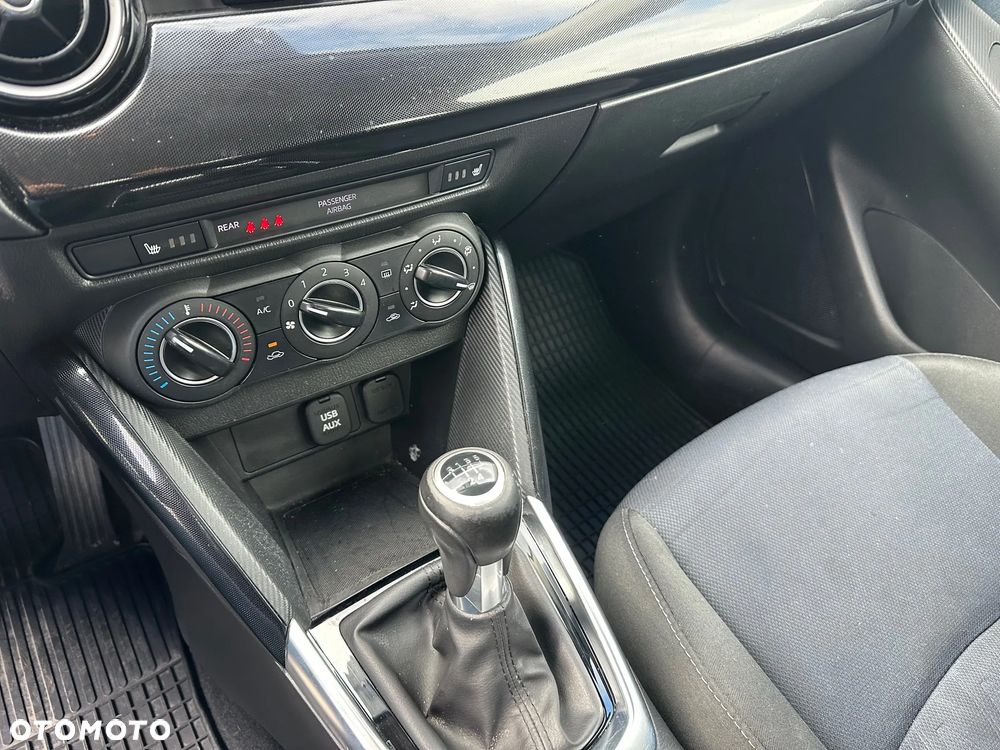 Mazda 2 - 11