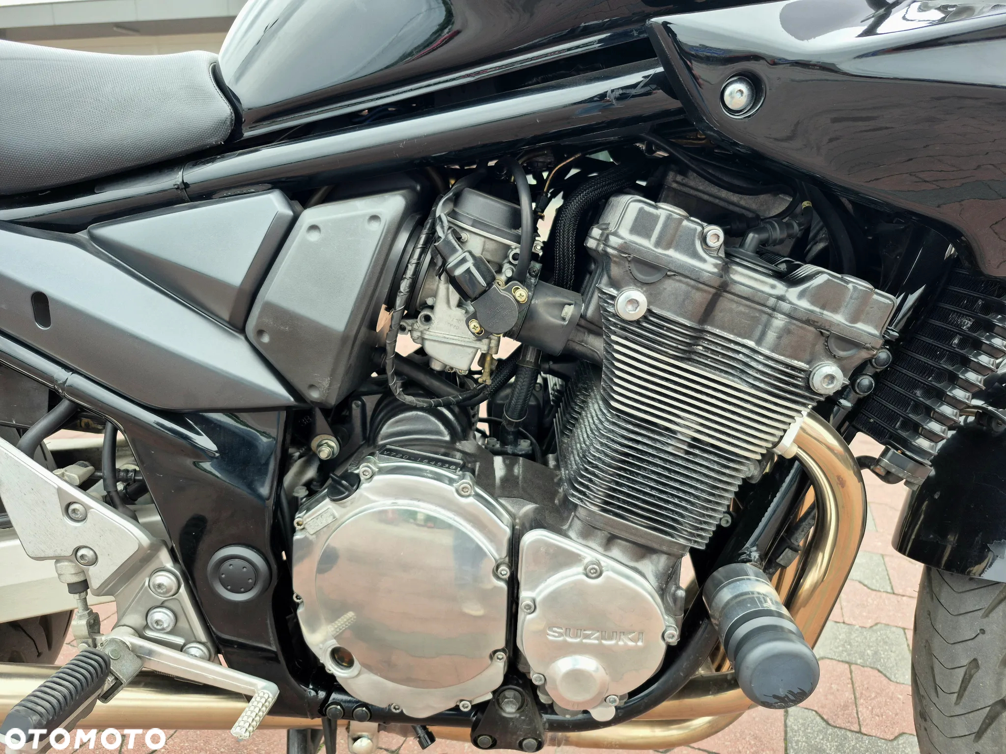 Suzuki Bandit - 12