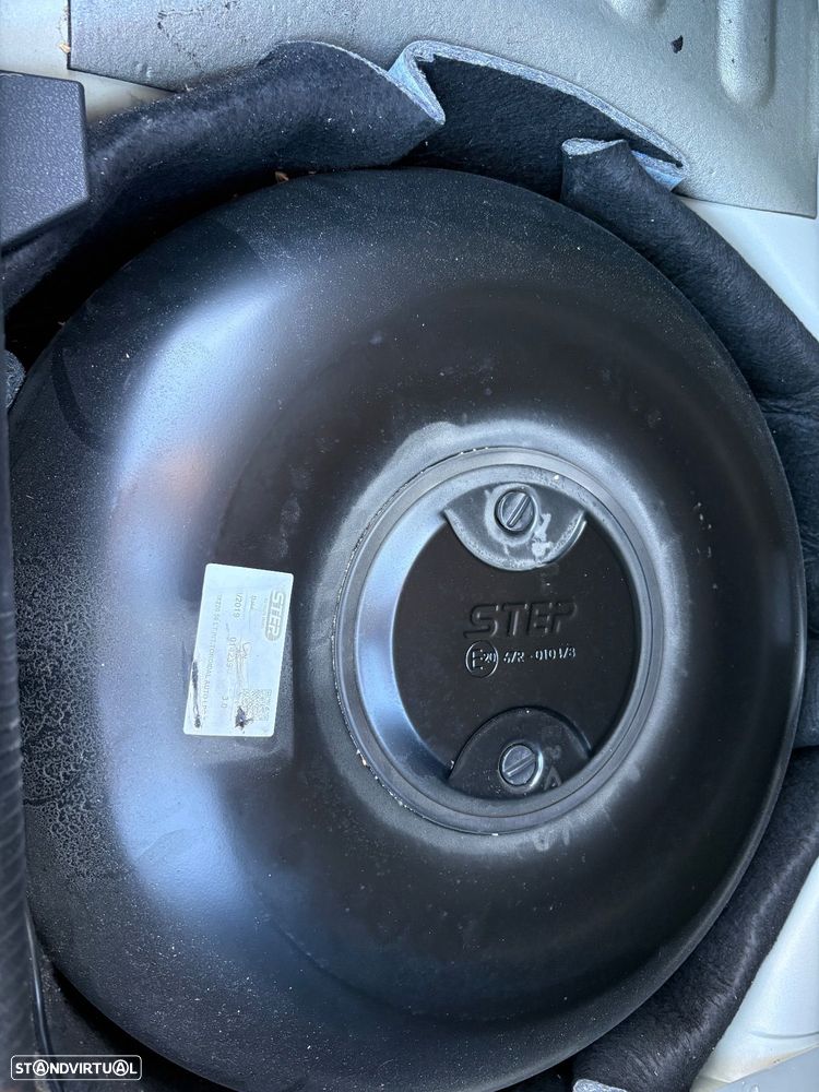 Peugeot 407 3.0 V6 Griffe - 19