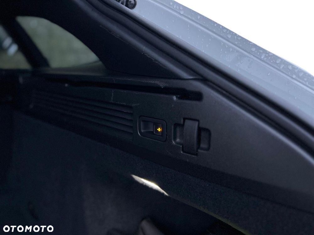 Volkswagen Arteon 2.0 TSI 4Motion R DSG - 21