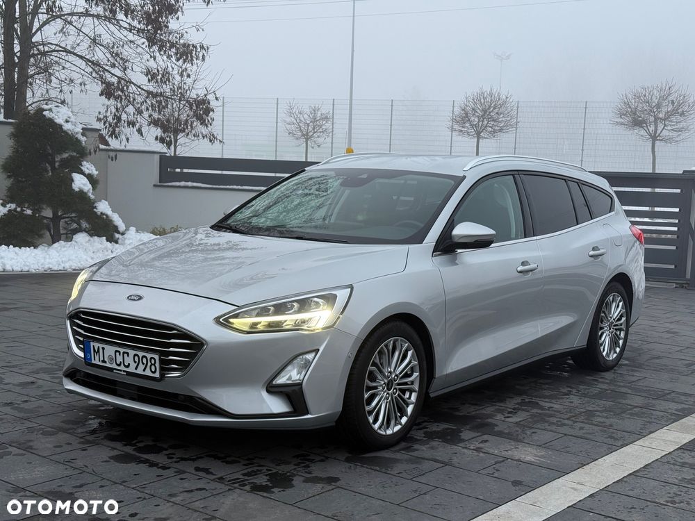 Ford Focus 2.0 EcoBlue Start-Stopp-System TITANIUM - 1