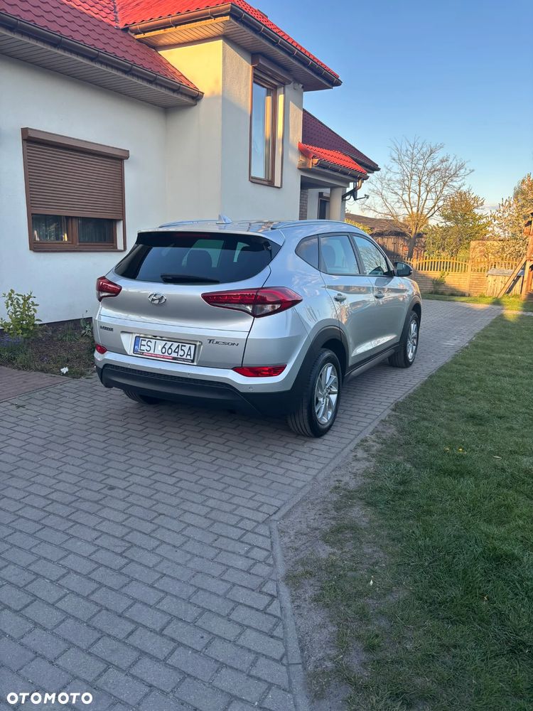 Hyundai Tucson 1.6 GDI BlueDrive Comfort 2WD - 2