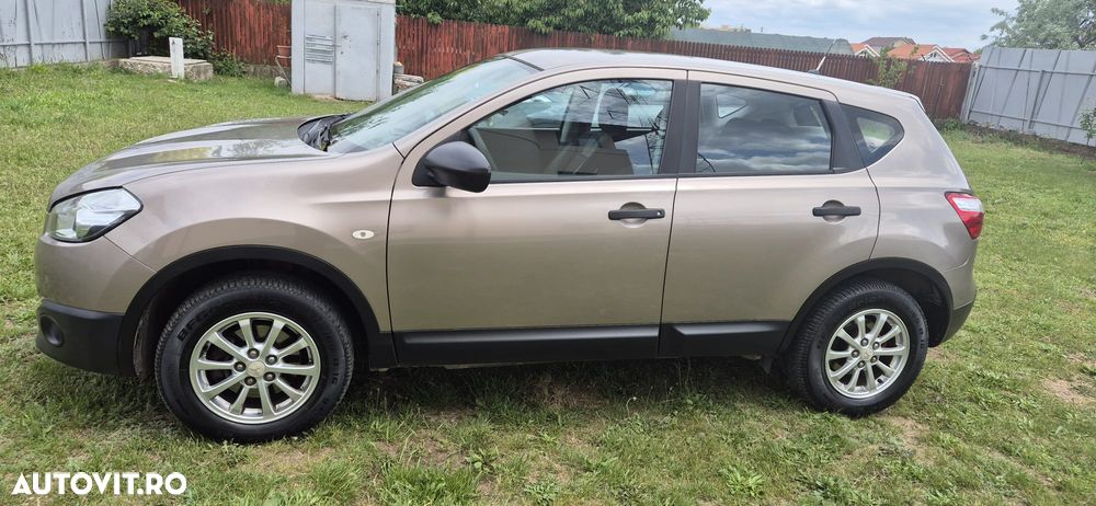 Nissan Qashqai - 2