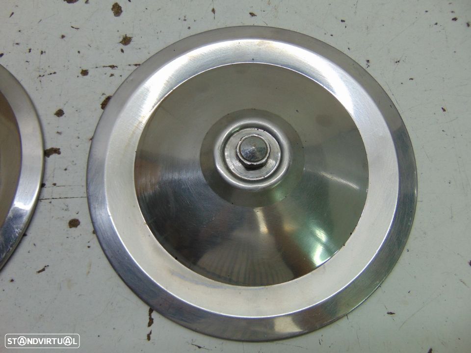 Peugeot 404  tampões - 5