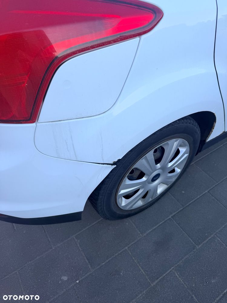 Ford Focus 1.6 TDCi Ambiente - 12