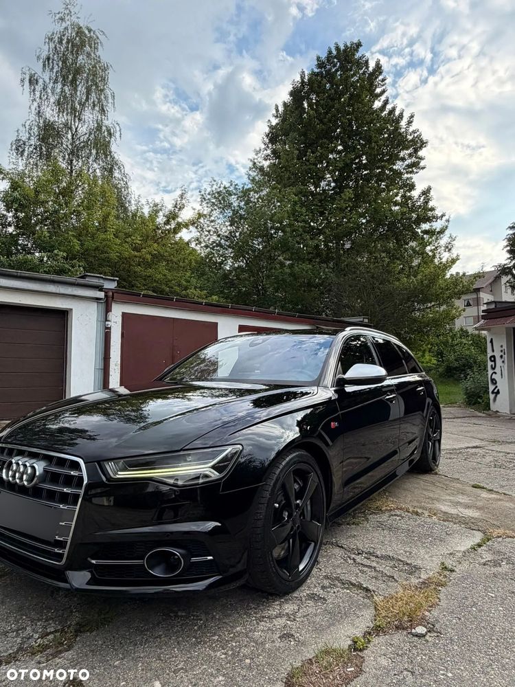 Audi S6 Avant - 28