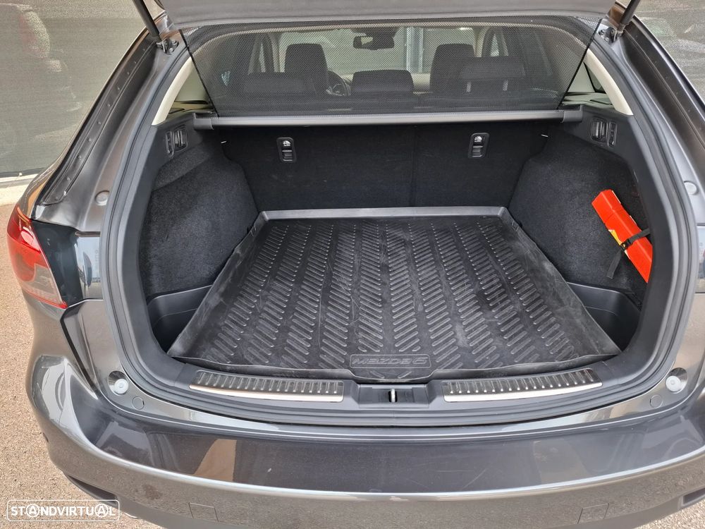 Mazda 6 M6 2.2 SKY-D Excellence AT P.Leather+Cruise Pack+TAE+Navi - 43
