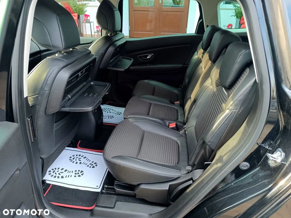 Renault Grand Scenic BLUE dCi 120 BLACK EDITION - 32