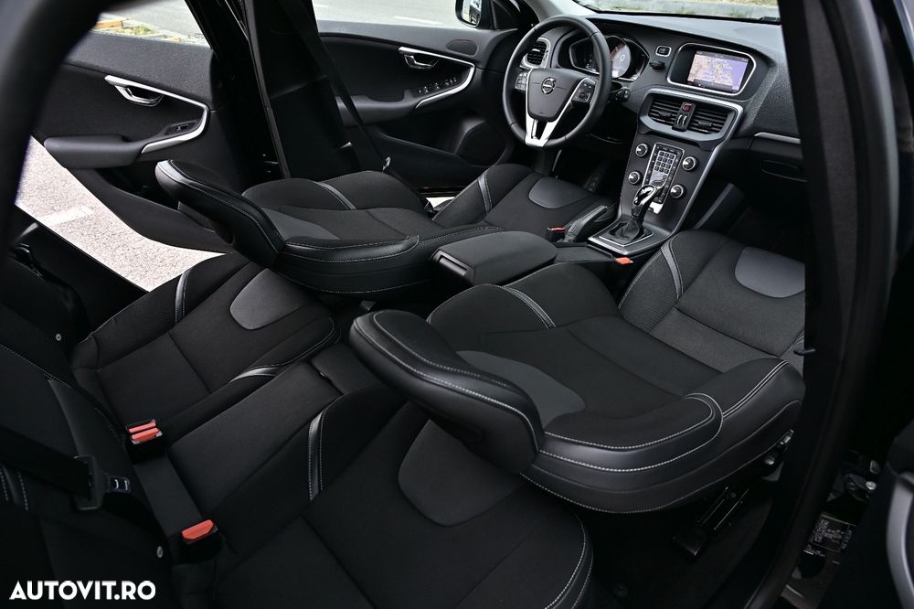 Volvo V40 - 16