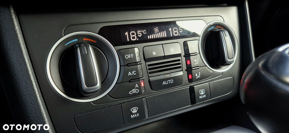 Audi Q3 2.0 TDI Quattro S tronic sport - 3