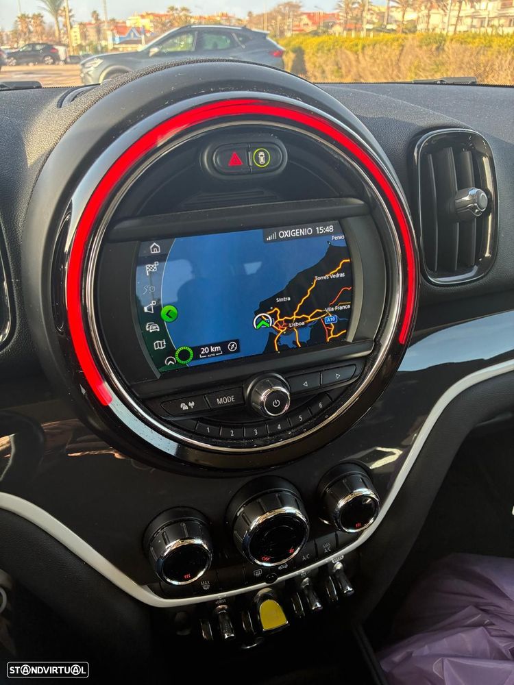 MINI Countryman Cooper SE ALL4 Auto - 6