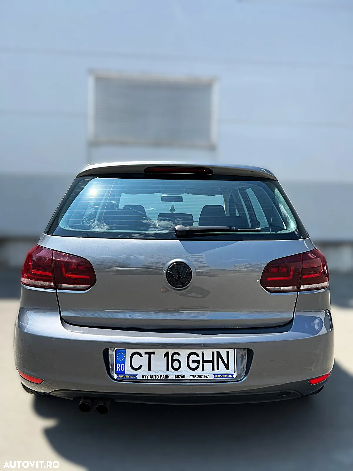 Volkswagen Golf 2.0 TDI Comfortline DSG - 7