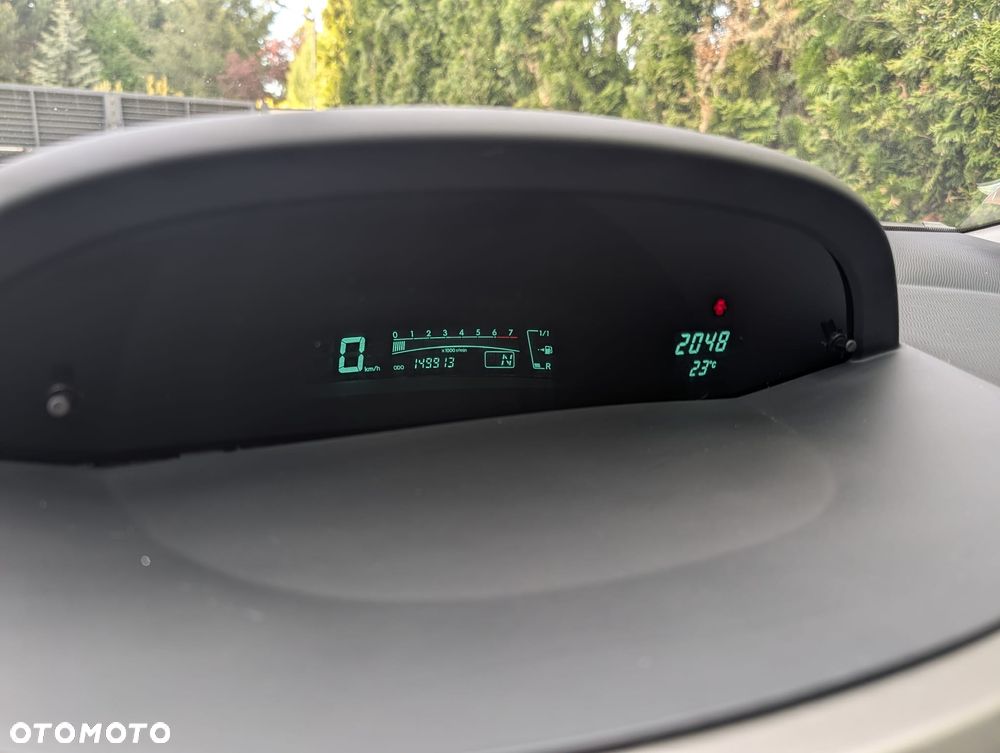 Toyota Yaris - 27