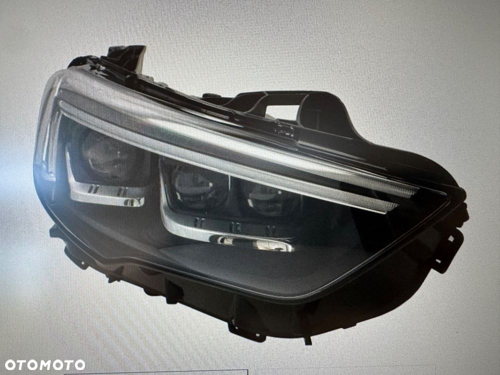 Opel Insignia B reflektor full led - 2
