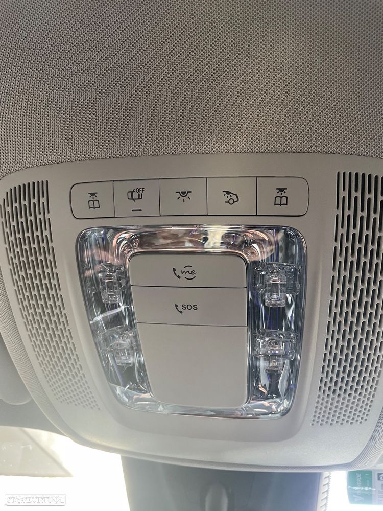 Mercedes-Benz GLB 180 7G-DCT Progressive - 29