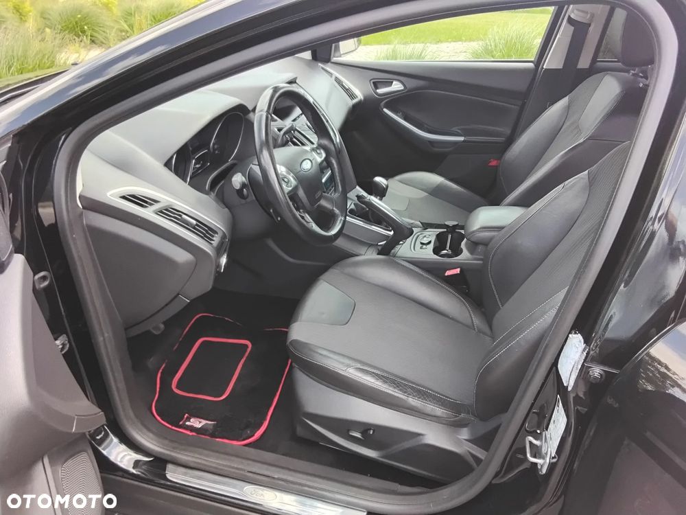 Ford Focus ver-1-6-tdci-titanium - 8