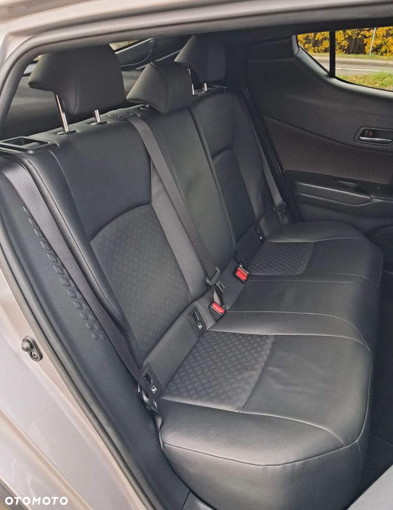 Toyota C-HR 1.2 T Prestige - 14