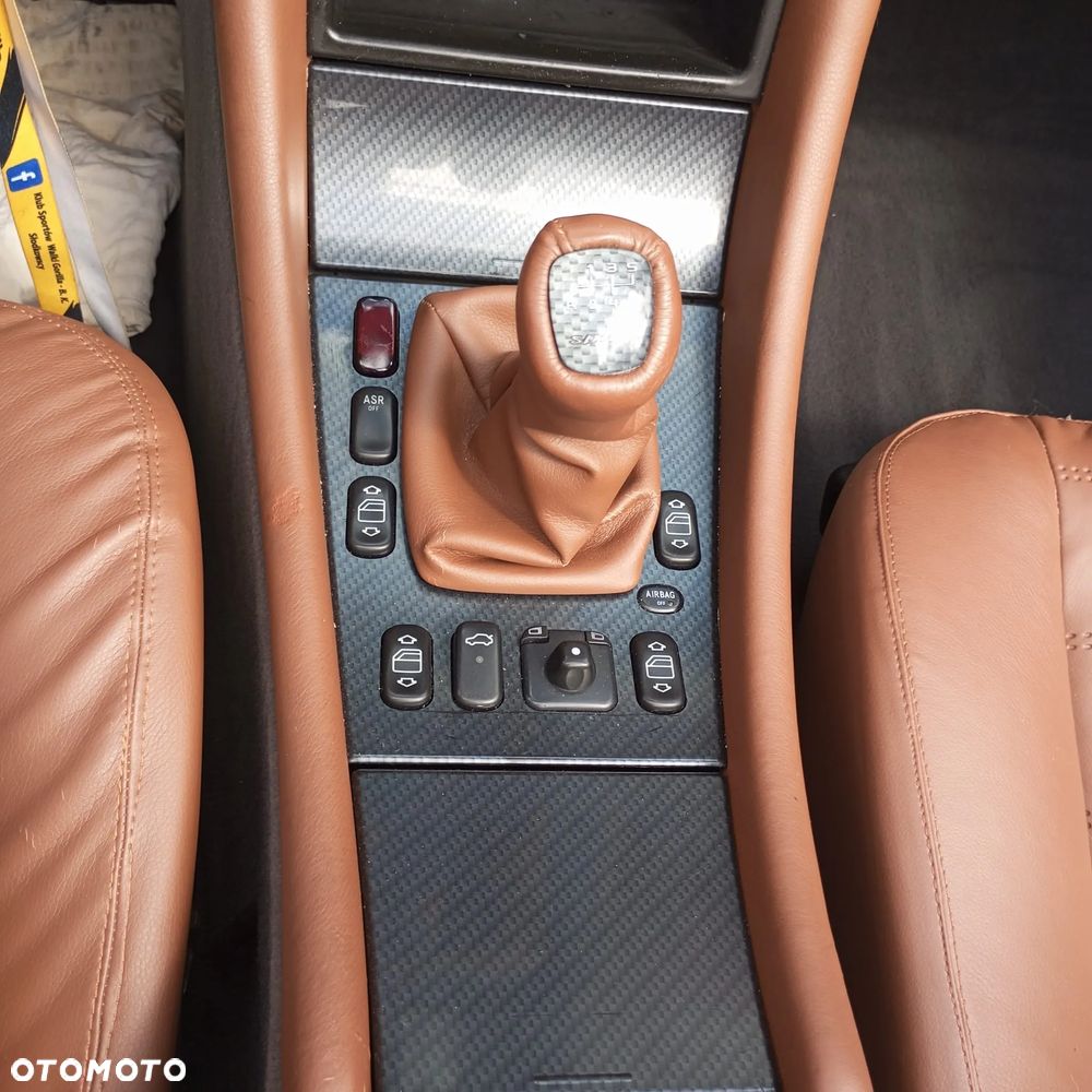 Mercedes-Benz CLK 200 - 12
